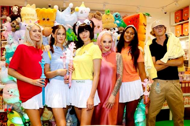 Daniela Djokic, Canel Delice, Magdalena Milic, Belle la Donna, Aaliyah Isla and Moritz Rüdiger at the Walk of Mumuso as part of Berlin Fashion Week S S 2026 at the Mall of Berlin Berlin, 03 07 2025 Foto:xA.xBuggex xFuturexImagex mumuso_5725