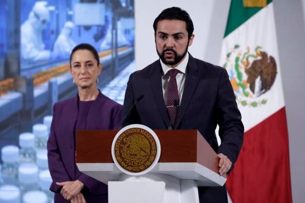 Mexico™s President Claudia Sheinbaum Presents Plan Mexico Executive Chairman of the Board of Neolpharma Group, Diego Antonio Gutierrez de Velasco speaks during the presentation of Plan Mexico to the national pharmaceutical industry with the companies Laboratorios Kener and Grupo Neolpharma for manufacturing of specialized medications in Mexico at news conference at National Palace. on July 3, 2025 in Mexico City, Mexico. (Phto by Luis Barron Eyepix Group) Copyright: xLuisxBarron xEyepixxGroupx LB_03072025_160867