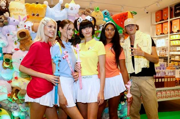 Daniela Djokic, Canel Delice, Magdalena Milic, Aaliyah Isla and Moritz Rüdiger at the Walk of Mumuso as part of Berlin Fashion Week S S 2026 at the Mall of Berlin Berlin, 03 07 2025 Foto:xA.xBuggex xFuturexImagex mumuso_5728