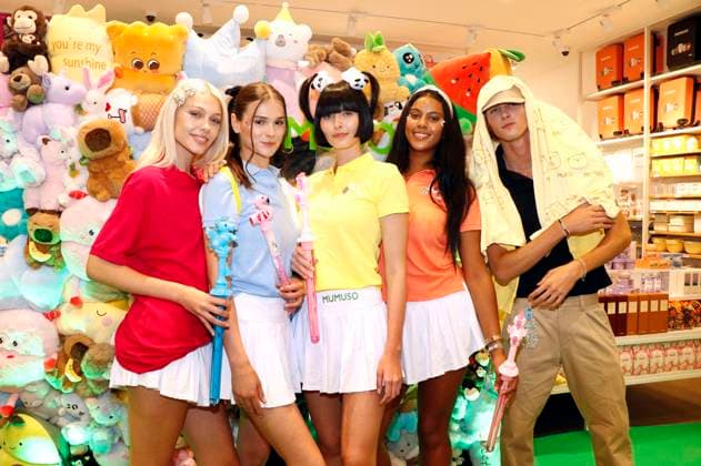 Daniela Djokic, Canel Delice, Magdalena Milic, Aaliyah Isla and Moritz Rüdiger at the Walk of Mumuso as part of Berlin Fashion Week S S 2026 at the Mall of Berlin Berlin, 03 07 2025 Foto:xA.xBuggex xFuturexImagex mumuso_5733