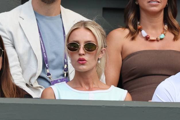 . 04 07 2025. London, United Kingdom. Morgan Riddle watching Taylor Fritz match on day five of the Wimbledon Tennis Championships in London.  xStephenxLockx xi-Imagesx IIM-26076-0047