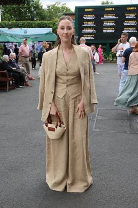 . 06 07 2025. London, United Kingdom. Actress Erin Doherty arriving on day seven of the Wimbledon Tennis Championships in London.  xStephenxLockx xi-Imagesx IIM-26081-0001