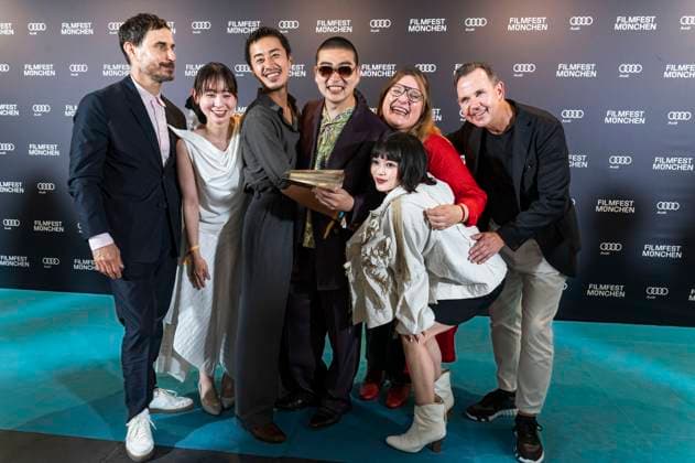 Clemens Schick , Soujiro Sanada with team and Anna Hints at the award ceremony at the 42 Filmfest München 2025 in the Amerikahaus Munich, 05 07 2025 Foto:xN.xKolinzx xFuturexImagex preisverleihung_5721