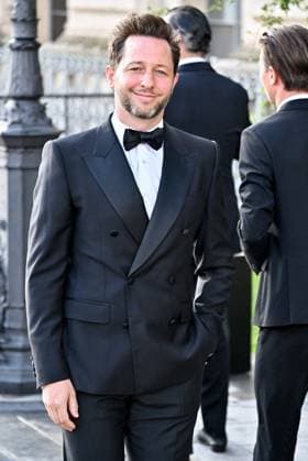 PFW Bal D Ete Outside Arrivals Guest arriving at the Bal D Ete ahead of Haute Couture Fashion Week in Paris, France on July, 6, 2025. Photo by Julien Reynaud APS-Medias ABACAPRESS.COM Paris France  Copyright: xReynaudxJulien APS-Medias ABACAx