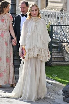 PFW Bal D Ete Outside Arrivals Diane Kruger arriving at the Bal D Ete ahead of Haute Couture Fashion Week in Paris, France on July, 6, 2025. Photo by Julien Reynaud APS-Medias ABACAPRESS.COM Paris France  Copyright: xReynaudxJulien APS-Medias ABACAx