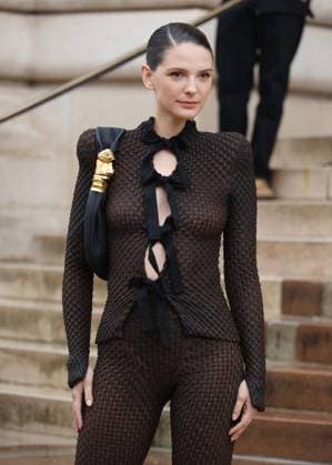 Joséphine Japy Celebrities at Schiaparelli Haute Couture Fall Winter 2025 2026 Collection fashion show, during Paris Fashion Week on july 7th 2025 Denis Guignebourg Bestimage Celebrities at Schiaparelli Haute Couture Fall Winter 2025 2026 Collection fashion show, during Paris Fashion Week on july 7th 2025 Paris France  Copyright: xDenisxGuignebourgx xBestimagexDenisxGuignebourgx xBestimagex