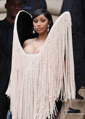 Cardi B Celebrities at Schiaparelli Haute Couture Fall Winter 2025 2026 Collection fashion show, during Paris Fashion Week on july 7th 2025 Denis Guignebourg Bestimage Celebrities at Schiaparelli Haute Couture Fall Winter 2025 2026 Collection fashion show, during Paris Fashion Week on july 7th 2025 Paris France  Copyright: xDenisxGuignebourgx xBestimagexDenisxGuignebourgx xBestimagex