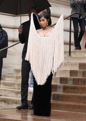 Cardi B Celebrities at Schiaparelli Haute Couture Fall Winter 2025 2026 Collection fashion show, during Paris Fashion Week on july 7th 2025 Denis Guignebourg Bestimage Celebrities at Schiaparelli Haute Couture Fall Winter 2025 2026 Collection fashion show, during Paris Fashion Week on july 7th 2025 Paris France  Copyright: xDenisxGuignebourgx xBestimagexDenisxGuignebourgx xBestimagex