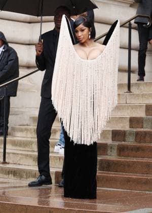 Cardi B Celebrities at Schiaparelli Haute Couture Fall Winter 2025 2026 Collection fashion show, during Paris Fashion Week on july 7th 2025 Denis Guignebourg Bestimage Celebrities at Schiaparelli Haute Couture Fall Winter 2025 2026 Collection fashion show, during Paris Fashion Week on july 7th 2025 Paris France  Copyright: xDenisxGuignebourgx xBestimagexDenisxGuignebourgx xBestimagex