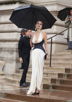 Leonie Hanne Celebrities at Schiaparelli Haute Couture Fall Winter 2025 2026 Collection fashion show, during Paris Fashion Week on july 7th 2025 Denis Guignebourg Bestimage Celebrities at Schiaparelli Haute Couture Fall Winter 2025 2026 Collection fashion show, during Paris Fashion Week on july 7th 2025 Paris France  Copyright: xDenisxGuignebourgx xBestimagexDenisxGuignebourgx xBestimagex