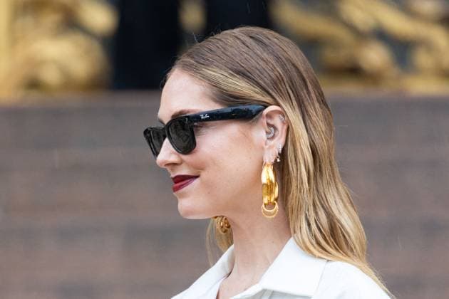 PFW Chiara Ferragni Ray Ban Meta NB Chiara Ferragni with Ray Ban Meta arriving at the Schiaparelli show as part of Haute Couture Fashion Week on July 07, 2025 in Paris, France. Photo by Nasser Berzane ABACAPRESS.COM Paris France  Copyright: xBerzanexNasser ABACAx