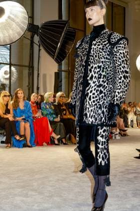 Runway Schiaparelli Haute Couture Fall Winter 2025 2026 Collection show during Paris Fashion Week PFW , in Paris, France, on July 7, 2025 Runway Schiaparelli Haute Couture Fall Winter 2025 2026 Collection show during Paris Fashion Week PFW , in Paris, France, on July 7, 2025 Paris  Copyright: xAgencex xBestimagexAgencex xBestimagex