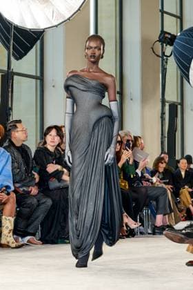 Runway Schiaparelli Haute Couture Fall Winter 2025 2026 Collection show during Paris Fashion Week PFW , in Paris, France, on July 7, 2025 Runway Schiaparelli Haute Couture Fall Winter 2025 2026 Collection show during Paris Fashion Week PFW , in Paris, France, on July 7, 2025 Paris  Copyright: xAgencex xBestimagexAgencex xBestimagex