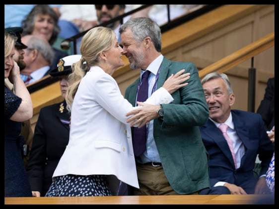 . 07 07 2025. London, United Kingdom. Sophie, Duchess of Edinburgh and King Frederik of Denmark in the Royal Box on day eight of the Wimbledon Tennis Championships in London.  xStephenxLockx xi-Imagesx IIM-26082-0057