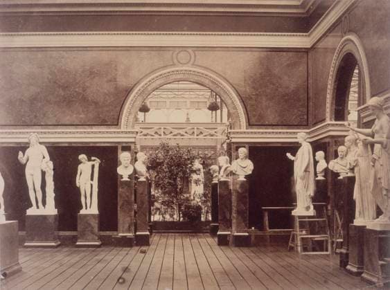 RECORD DATE NOT STATED Interior of the Roman Court, Crystal Palace, Sydenham, 1852-1854. Designed by Sir Joseph Paxton to house the Great Exhibition of 1851 in Hyde Park, the Crystal Palace was reconstructed and enlarged in Sydenham in 1852. The first column was raised on 5 August 1852 and the palace was opened by Queen Victoria on 10 June 1854. Many exhibitions and events were subsequently held at the Crystal Palace until it burnt down on 30 November 1936. The park contained a motor racing circuit from 1937 until 1972 and the famous athletics track dates back to the foundation of the Crystal Palace Athletics Club in 1868. Plate 91 from Photographic Views of the Progress of the Crystal Palace, Sydenham. Taken during the progress of the works, by desire of the dir  Copyright:HeritagexArt HeritagexImagesxPhilipxHenryxDelamottex IMAGO