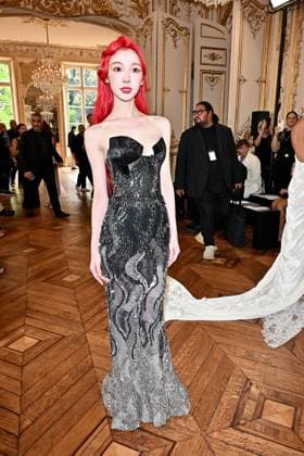 PFW Tony Ward Front Row Guest at the Tony Ward show as part of Haute Couture Fashion Week in Paris, France on July, 7, 2025. Photo by Julien Reynaud APS-Medias ABACAPRESS.COM Paris France  Copyright: xReynaudxJulien APS-Medias ABACAx