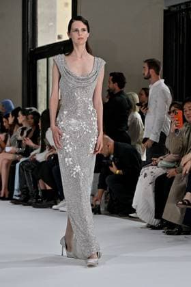PFW Tamara Ralph Runway A model walks the runway at the Tamara Ralph show as part of Haute Couture Fashion Week in Paris, France on July, 7, 2025. Photo by Julien Reynaud APS-Medias ABACAPRESS.COM Paris France  Copyright: xReynaudxJulien APS-Medias ABACAx