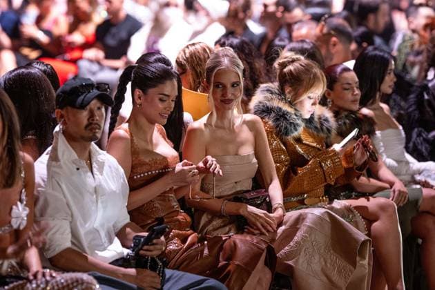 PFW - Georges Hobeika Front Row Leonie Hanne (center) attends the Georges Hobeika Haute Couture Fall Winter 2025-2026 show, as part of Paris Fashion Week in Paris, France on July 7, 2025. Photo by Ammar Abd Rabbo ABACAPRESS.COM Paris France  Copyright: xAbdxRabboxAmmar ABACAx