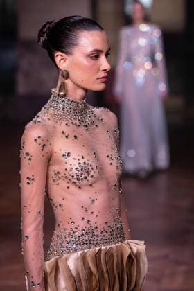 PFW - Georges Hobeika Runway A model walks the runway at the Georges Hobeika Haute Couture Fall Winter 2025-2026 show, as part of Paris Fashion Week in Paris, France on July 7, 2025. Photo by Ammar Abd Rabbo ABACAPRESS.COM Paris France  Copyright: xAbdxRabboxAmmar ABACAx