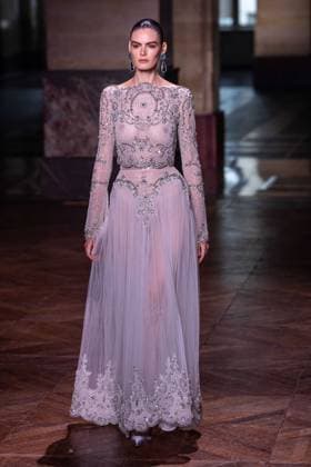 PFW - Georges Hobeika Runway A model walks the runway at the Georges Hobeika Haute Couture Fall Winter 2025-2026 show, as part of Paris Fashion Week in Paris, France on July 7, 2025. Photo by Ammar Abd Rabbo ABACAPRESS.COM Paris France  Copyright: xAbdxRabboxAmmar ABACAx