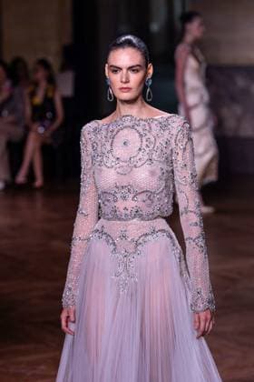 PFW - Georges Hobeika Runway A model walks the runway at the Georges Hobeika Haute Couture Fall Winter 2025-2026 show, as part of Paris Fashion Week in Paris, France on July 7, 2025. Photo by Ammar Abd Rabbo ABACAPRESS.COM Paris France  Copyright: xAbdxRabboxAmmar ABACAx