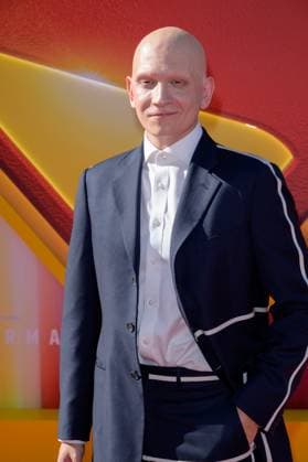 Superman Premiere - Los Angeles, USA LOS ANGELES, USA. July 07, 2025: Anthony Carrigan at the premiere for Superman at the TCL Chinese Theatre. Los Angeles CA USA  Copyright: xPaulxSmith Featureflashx