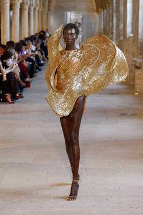 Rahul Mishra Fashion Show Haute Couture Fall Winter 2025 2026 Collection during Paris Fashion Week June 7th, 2025 Rahul Mishra Fashion Show Haute Couture Fall Winter 2025 2026 Collection , during Paris Fashion Week June 7th, 2025 Paris France  Copyright: xAgencex xBestimagexAgencex xBestimagex