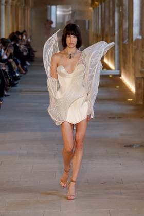 Rahul Mishra Fashion Show Haute Couture Fall Winter 2025 2026 Collection during Paris Fashion Week June 7th, 2025 Rahul Mishra Fashion Show Haute Couture Fall Winter 2025 2026 Collection , during Paris Fashion Week June 7th, 2025 Paris France  Copyright: xAgencex xBestimagexAgencex xBestimagex