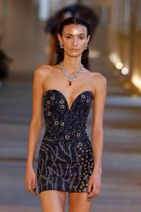 Rahul Mishra Fashion Show Haute Couture Fall Winter 2025 2026 Collection during Paris Fashion Week June 7th, 2025 Rahul Mishra Fashion Show Haute Couture Fall Winter 2025 2026 Collection , during Paris Fashion Week June 7th, 2025 Paris France  Copyright: xAgencex xBestimagexAgencex xBestimagex