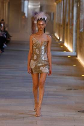 Rahul Mishra Fashion Show Haute Couture Fall Winter 2025 2026 Collection during Paris Fashion Week June 7th, 2025 Rahul Mishra Fashion Show Haute Couture Fall Winter 2025 2026 Collection , during Paris Fashion Week June 7th, 2025 Paris France  Copyright: xAgencex xBestimagexAgencex xBestimagex