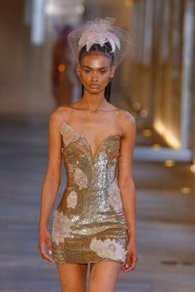 Rahul Mishra Fashion Show Haute Couture Fall Winter 2025 2026 Collection during Paris Fashion Week June 7th, 2025 Rahul Mishra Fashion Show Haute Couture Fall Winter 2025 2026 Collection , during Paris Fashion Week June 7th, 2025 Paris France  Copyright: xAgencex xBestimagexAgencex xBestimagex