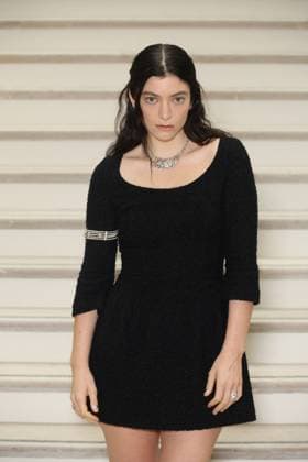 PFW - Chanel Photocall Lorde attending the Chanel Haute Couture Fall Winter 2025 2026 show as part of Paris Fashion Week in Paris, France on July 08, 2025. Photo by Jerome Domine ABACAPRESS.COM Cannes France  Copyright: xDominexJerome ABACAx