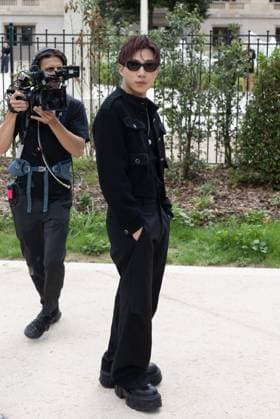 PFW Chanel Outside Arrivals NB Stefan Chen Yi-fan aka ØZI arriving at the Chanel show as part of Haute Couture Fashion Week on July 08, 2025 in Paris, France. Photo by Nasser Berzane ABACAPRESS.COM Paris France  Copyright: xBerzanexNasser ABACAx