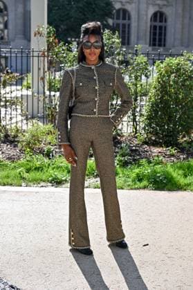 PFW Chanel Outside Arrivals Naomi Campbell at the Chanel show as part of Haute Couture Fashion Week in Paris, France on July, 8, 2025. Photo by Julien Reynaud APS-Medias ABACAPRESS.COM Paris France  Copyright: xReynaudxJulien APS-Medias ABACAx