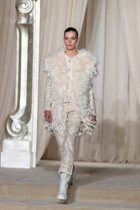 Chanel Haute Couture Collection Fall Winter 2025 2026 show as part of Paris Fashion Week PFW , au Grand Palais, à Paris, FRance, le 8 juillet 2025 Olivier Borde Bestimage Runway during the Chanel Haute Couture Fall Winter 2025 2026 show as part of Paris Fashion Week on July 08, 2025 in Paris, France Paris France  Copyright: xOLIVIERxBORDEx xBESTIMAGExOLIVIERxBORDEx xBESTIMAGEx