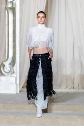 Chanel Haute Couture Collection Fall Winter 2025 2026 show as part of Paris Fashion Week PFW , au Grand Palais, à Paris, FRance, le 8 juillet 2025 Olivier Borde Bestimage Runway during the Chanel Haute Couture Fall Winter 2025 2026 show as part of Paris Fashion Week on July 08, 2025 in Paris, France Paris France  Copyright: xOLIVIERxBORDEx xBESTIMAGExOLIVIERxBORDEx xBESTIMAGEx