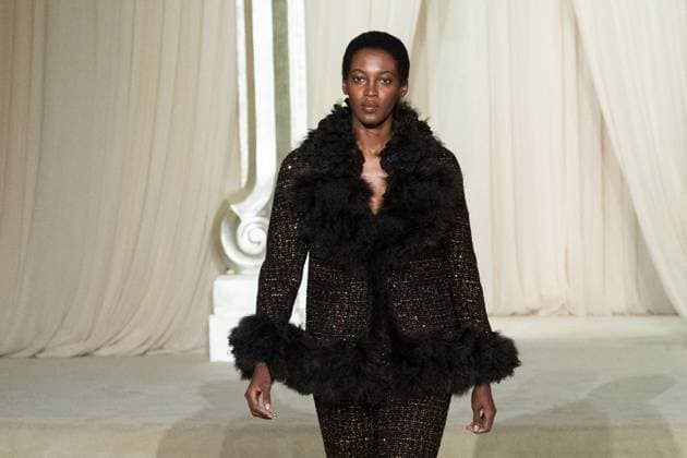 PFW Chanel Runway AM A model walks the runway during the Chanel Haute Couture Fall Winter 2025 2026 show as part of Paris Fashion Week in Paris, France on July 08, 2025. Photo by Aurore Marechal ABACAPRESS.COM Paris France  Copyright: xMarechalxAurore ABACAx