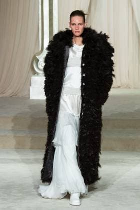 PFW Chanel Runway AM A model walks the runway during the Chanel Haute Couture Fall Winter 2025 2026 show as part of Paris Fashion Week in Paris, France on July 08, 2025. Photo by Aurore Marechal ABACAPRESS.COM Paris France  Copyright: xMarechalxAurore ABACAx