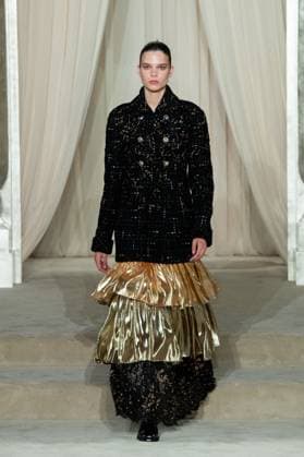 PFW Chanel Runway AM A model walks the runway during the Chanel Haute Couture Fall Winter 2025 2026 show as part of Paris Fashion Week in Paris, France on July 08, 2025. Photo by Aurore Marechal ABACAPRESS.COM Paris France  Copyright: xMarechalxAurore ABACAx
