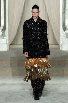 PFW Chanel Runway AM A model walks the runway during the Chanel Haute Couture Fall Winter 2025 2026 show as part of Paris Fashion Week in Paris, France on July 08, 2025. Photo by Aurore Marechal ABACAPRESS.COM Paris France  Copyright: xMarechalxAurore ABACAx