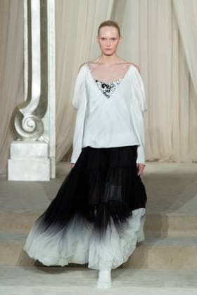 PFW Chanel Runway AM A model walks the runway during the Chanel Haute Couture Fall Winter 2025 2026 show as part of Paris Fashion Week in Paris, France on July 08, 2025. Photo by Aurore Marechal ABACAPRESS.COM Paris France  Copyright: xMarechalxAurore ABACAx