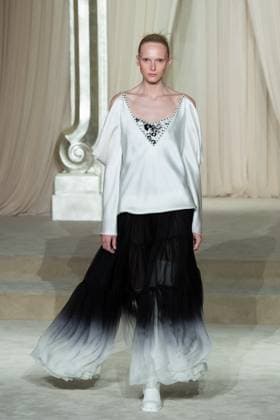 PFW Chanel Runway AM A model walks the runway during the Chanel Haute Couture Fall Winter 2025 2026 show as part of Paris Fashion Week in Paris, France on July 08, 2025. Photo by Aurore Marechal ABACAPRESS.COM Paris France  Copyright: xMarechalxAurore ABACAx