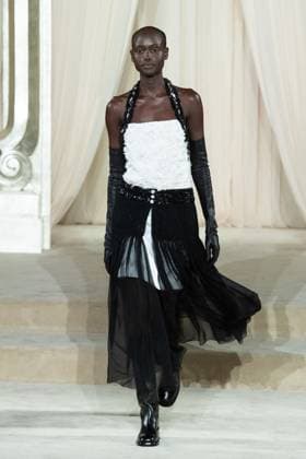 PFW Chanel Runway AM A model walks the runway during the Chanel Haute Couture Fall Winter 2025 2026 show as part of Paris Fashion Week in Paris, France on July 08, 2025. Photo by Aurore Marechal ABACAPRESS.COM Paris France  Copyright: xMarechalxAurore ABACAx