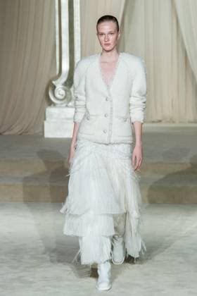 PFW Chanel Runway AM A model walks the runway during the Chanel Haute Couture Fall Winter 2025 2026 show as part of Paris Fashion Week in Paris, France on July 08, 2025. Photo by Aurore Marechal ABACAPRESS.COM Paris France  Copyright: xMarechalxAurore ABACAx