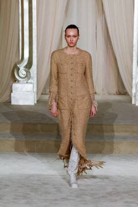 Chanel Haute Couture Collection Fall Winter 2025 2026 show as part of Paris Fashion Week PFW , au Grand Palais, à Paris, FRance, le 8 juillet 2025 Bestimage Runway during the Chanel Haute Couture Fall Winter 2025 2026 show as part of Paris Fashion Week on July 08, 2025 in Paris, France Paris France  Copyright: xAgencex xBestimagexAgencex xBestimagex