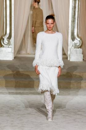 Chanel Haute Couture Collection Fall Winter 2025 2026 show as part of Paris Fashion Week PFW , au Grand Palais, à Paris, FRance, le 8 juillet 2025 Bestimage Runway during the Chanel Haute Couture Fall Winter 2025 2026 show as part of Paris Fashion Week on July 08, 2025 in Paris, France Paris France  Copyright: xAgencex xBestimagexAgencex xBestimagex