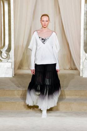 Chanel Haute Couture Collection Fall Winter 2025 2026 show as part of Paris Fashion Week PFW , au Grand Palais, à Paris, FRance, le 8 juillet 2025 Bestimage Runway during the Chanel Haute Couture Fall Winter 2025 2026 show as part of Paris Fashion Week on July 08, 2025 in Paris, France Paris France  Copyright: xAgencex xBestimagexAgencex xBestimagex