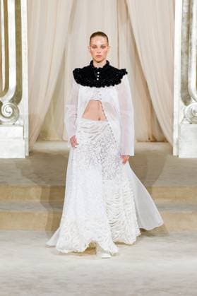 Chanel Haute Couture Collection Fall Winter 2025 2026 show as part of Paris Fashion Week PFW , au Grand Palais, à Paris, FRance, le 8 juillet 2025 Bestimage Runway during the Chanel Haute Couture Fall Winter 2025 2026 show as part of Paris Fashion Week on July 08, 2025 in Paris, France Paris France  Copyright: xAgencex xBestimagexAgencex xBestimagex