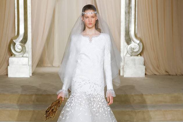 Chanel Haute Couture Collection Fall Winter 2025 2026 show as part of Paris Fashion Week PFW , au Grand Palais, à Paris, FRance, le 8 juillet 2025 Bestimage Runway during the Chanel Haute Couture Fall Winter 2025 2026 show as part of Paris Fashion Week on July 08, 2025 in Paris, France Paris France  Copyright: xAgencex xBestimagexAgencex xBestimagex