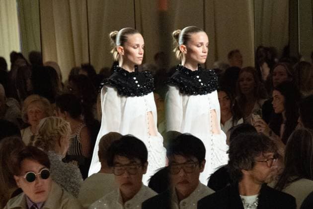 PFW Chanel Runway AM A model walks the runway during the Chanel Haute Couture Fall Winter 2025 2026 show as part of Paris Fashion Week in Paris, France on July 08, 2025. Photo by Aurore Marechal ABACAPRESS.COM Paris France  Copyright: xMarechalxAurore ABACAx
